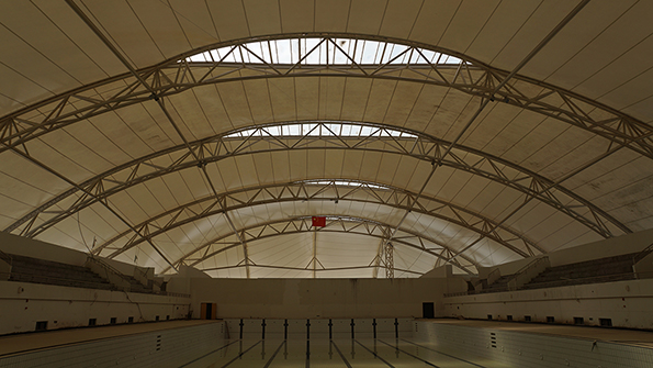 上饶市体育中心游泳池膜结构和管桁及室内衡温游泳池架工程